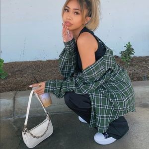 Nora shirt green forest